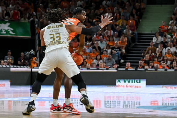 设上投入扩 设上投入扩