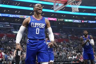 成为本赛季 成为本赛季